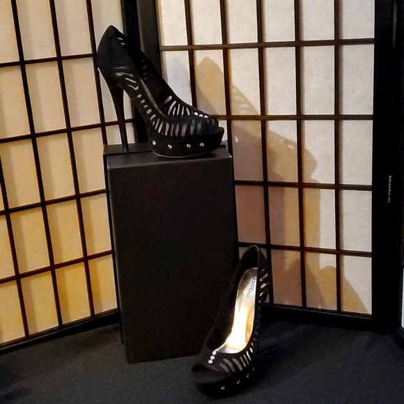 bebe heels size 9 - Picture 5 of 10